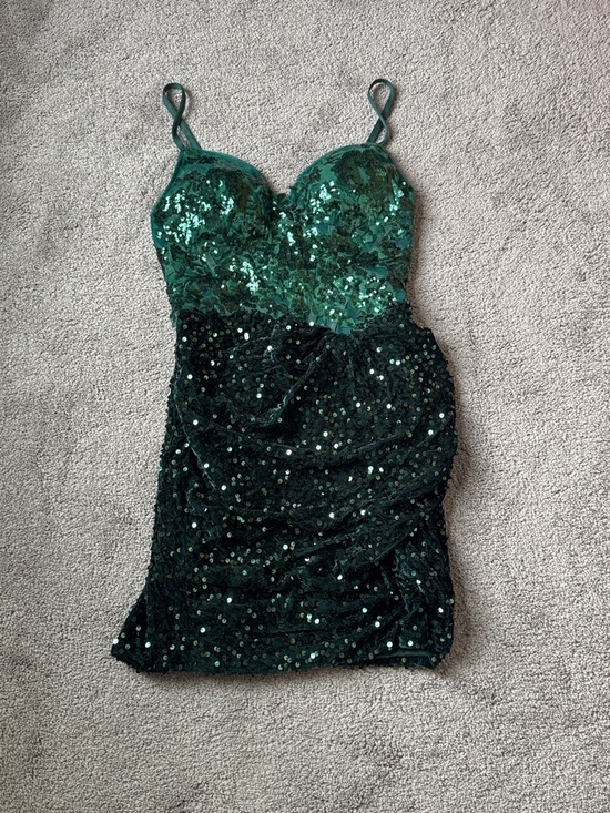 Quanjinr Dresses & Skirts - QUANJINR Sequin Mini Dress Green Black Ombre Spaghetti Strap Bodycon SIZE 2